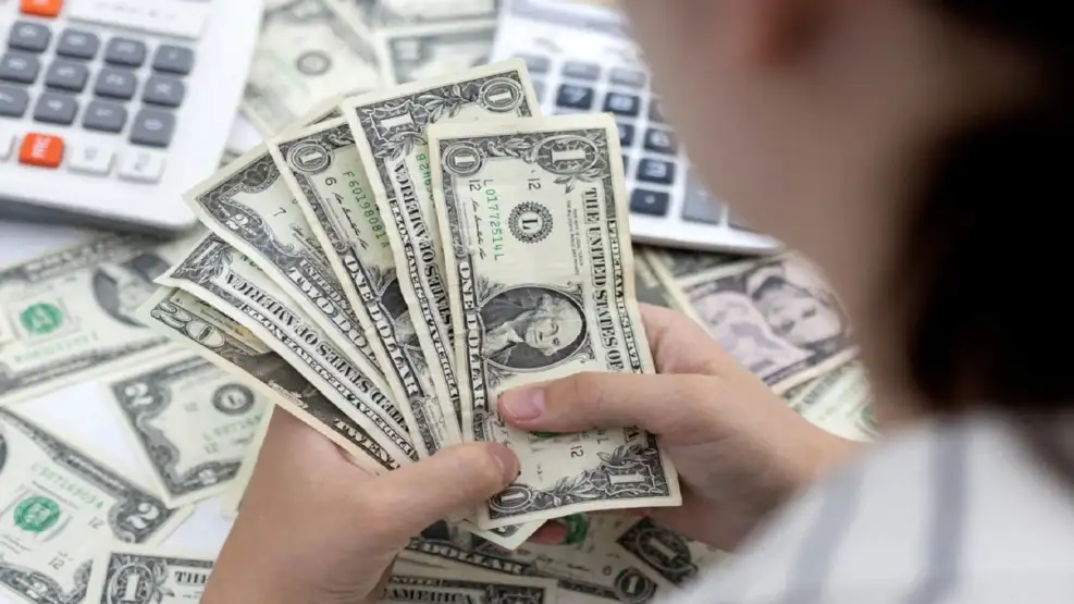dolar-2042877